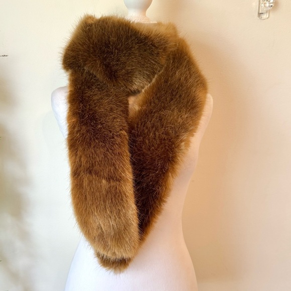 Faux Fur Scarf - Picture 3 of 4